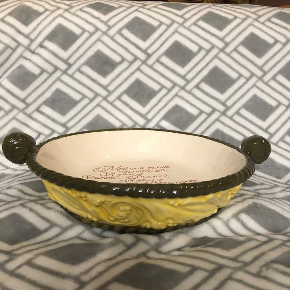 Ceramic dish